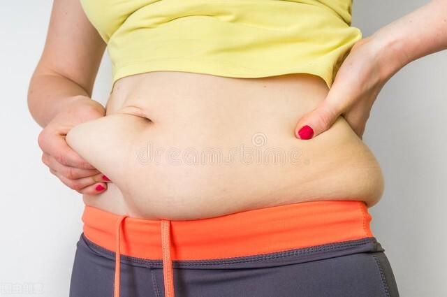 肚子大怎么减掉大肚子运动视频（产后两年肚子大怎么减掉大肚子）